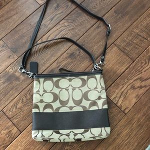 Authentic coach crossbody purse